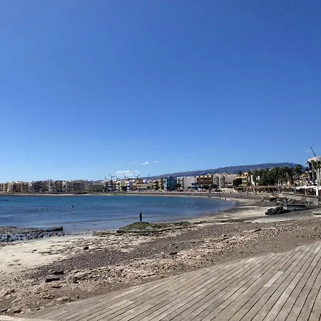 Colors, Tu Casa En La Playa